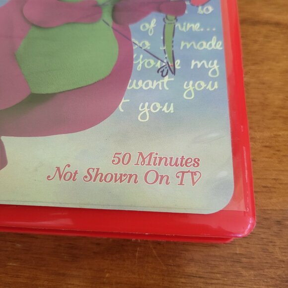 BARNEY Be My Valentine Love, Barney VHS 2000 Red Clamshell White Tape Dino V1 - Picture 3 of 5